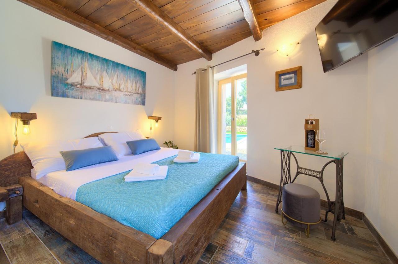 Stone Mill House Villa Vrh  Buitenkant foto